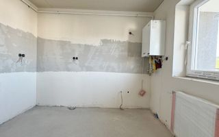 Apartament cu 2 camere/terasa 45 mp/boxa/PRET REDUS! - Poză 9