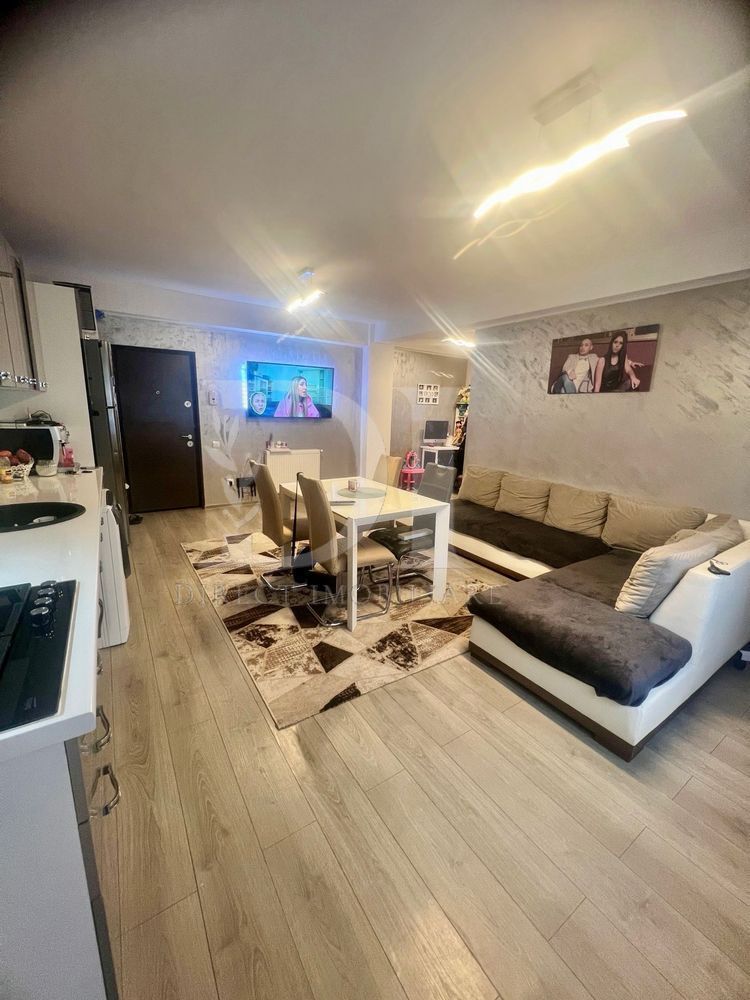 Vand apartamnet mobilat/utilat la cheie 52 mp +8 balcon - Poză 4