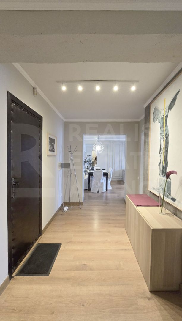Chirie, apartament cu 4 camere, str. Cuza-Vodă, sectorul Botanica - Poză 3