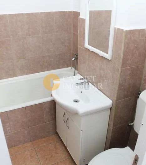 De Închiriat: Apartament 2 Camere Decomandat -Mircea cel Bătrân -Etaj 4/10 - Poză 7