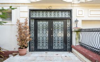 Vila spatioasa in zona Erou Iancu Nicolae - British School - Poză 18