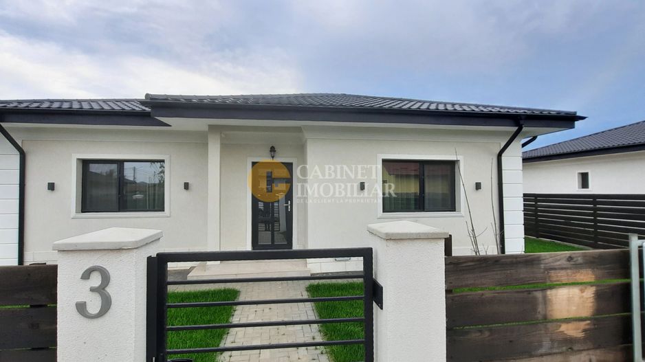 🏡Casă plan parter - poziție excelentă, Vorovești ! 🏡 - Poză 2