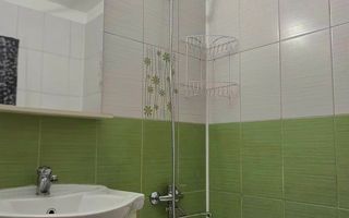 Apartament 3 camere , 43mp , 2 balcoane, zona Eroilor Floresti - Poză 10