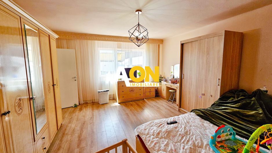 Casa S+P+M, 5 camere,  955 mp teren, zona Centru - Poză 6