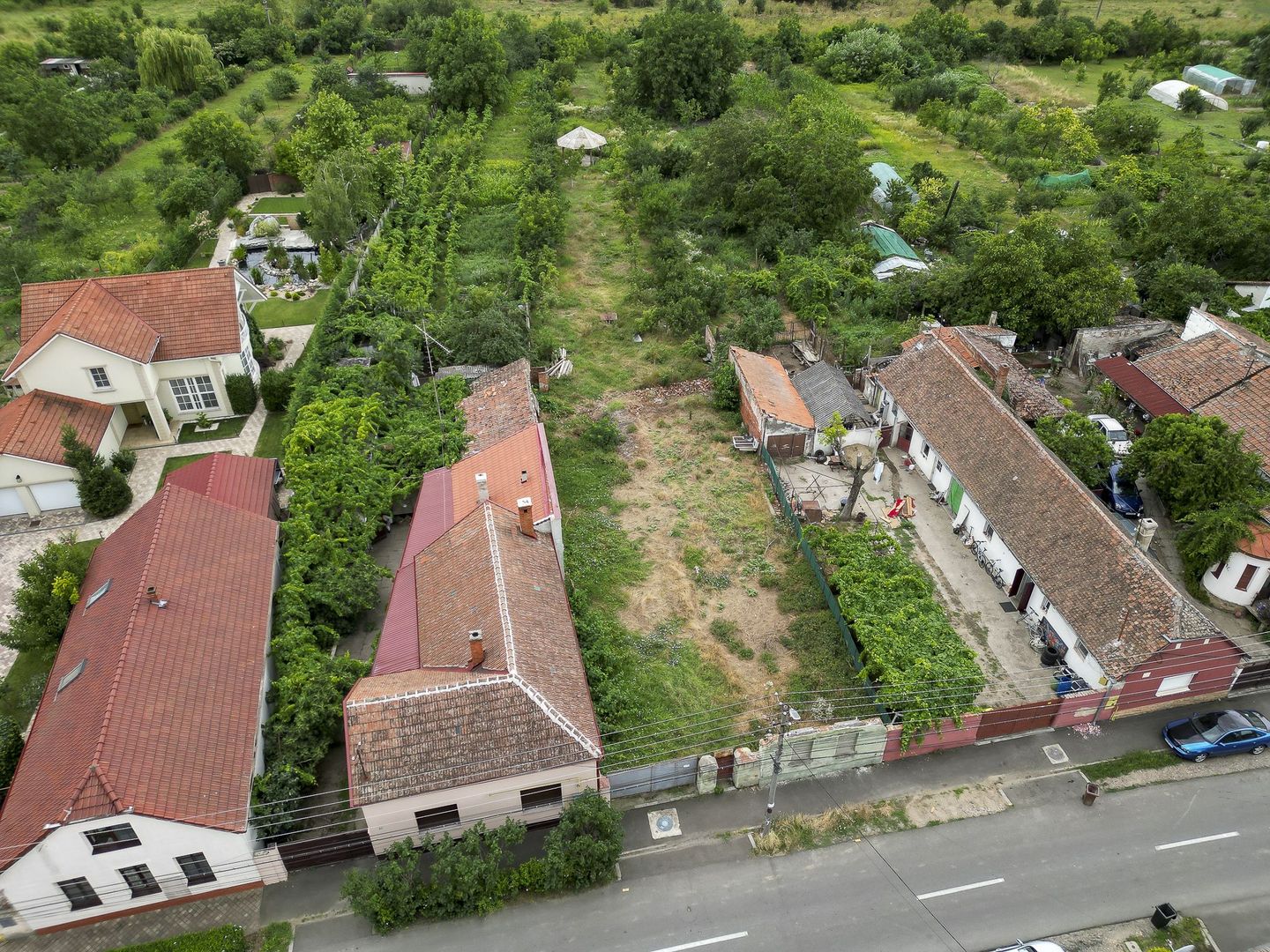 Teren intravilan 2311mp, 35 euro mp - Poză 4