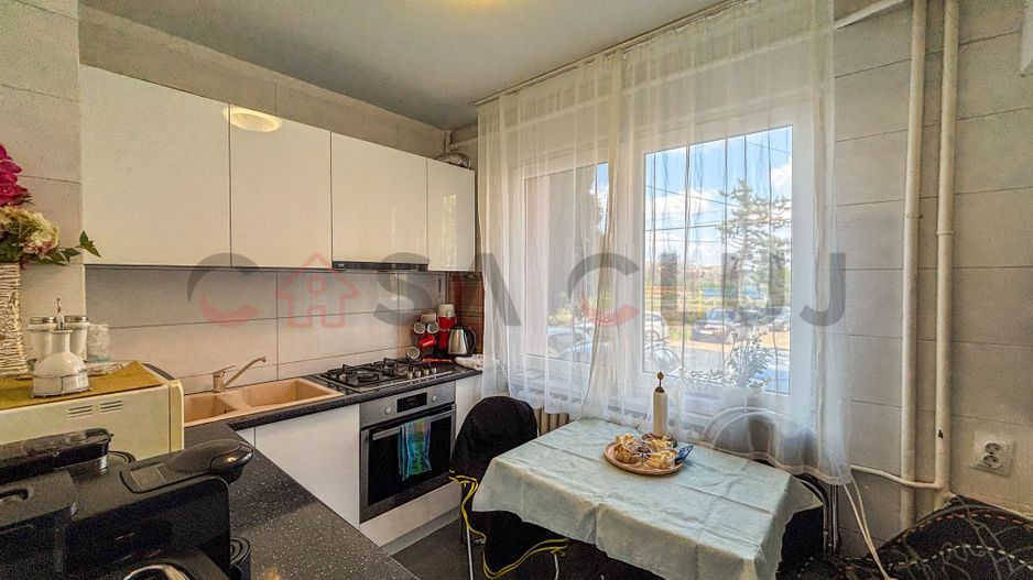 Decomandat - Bloc Izolat Termic - Apartament Spatios - Iris - Poză 1