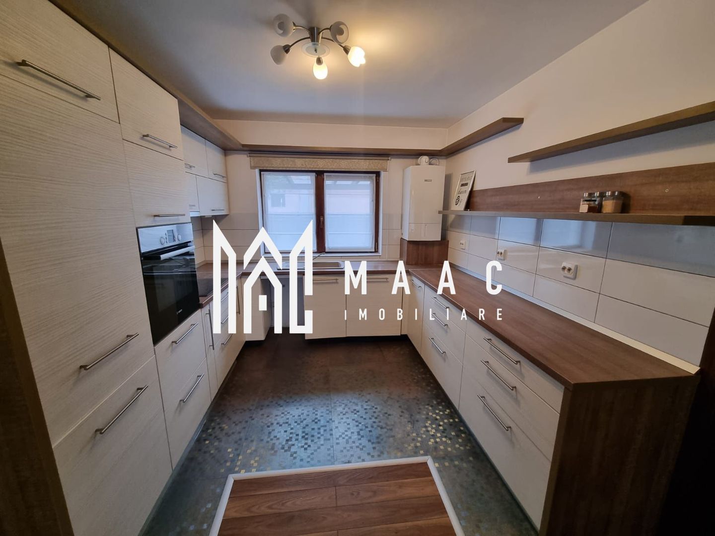 Casa 4 camere | Teren 200 mp | 2 Locuri de parcare - Poză 10