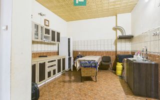 CONAC IMPRESIONANT ÎN GHIOROC - Poză 32