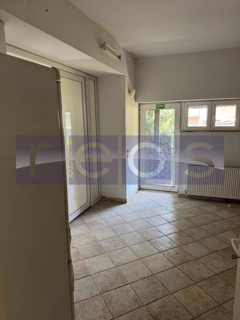 DE VÂNZARE VILĂ | OPORTUNITATE DE INVESTIȚIE | PRETABILĂ CENTRU BĂTRÂNI - Poză 6