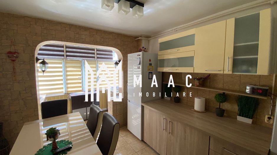 Apartament 3 camere | 70MPU | Etaj 4 | Zona Vasile Aaron - Poză 3