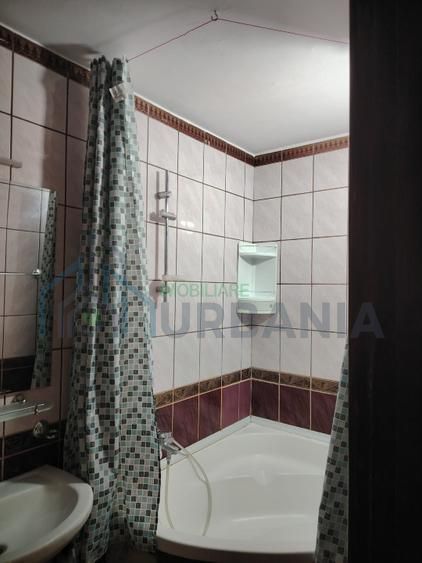 4 camere – 3 min UMF – ultracentral – 3 dormitoare separate – 790 € - Poză 9