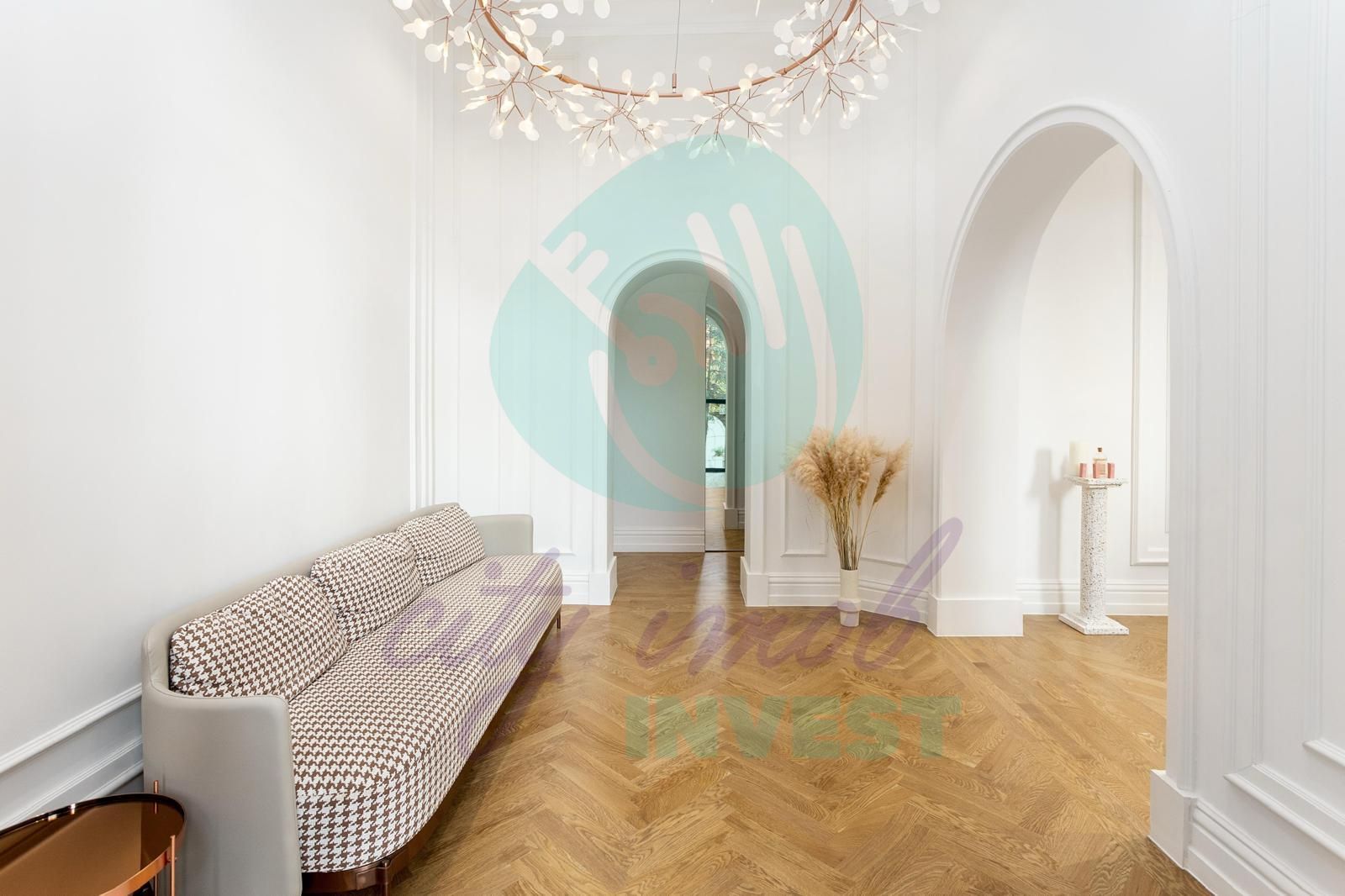 Vila eleganta 10 camere-Cartierul Armenesc-FInisaje Premium - Poză 2