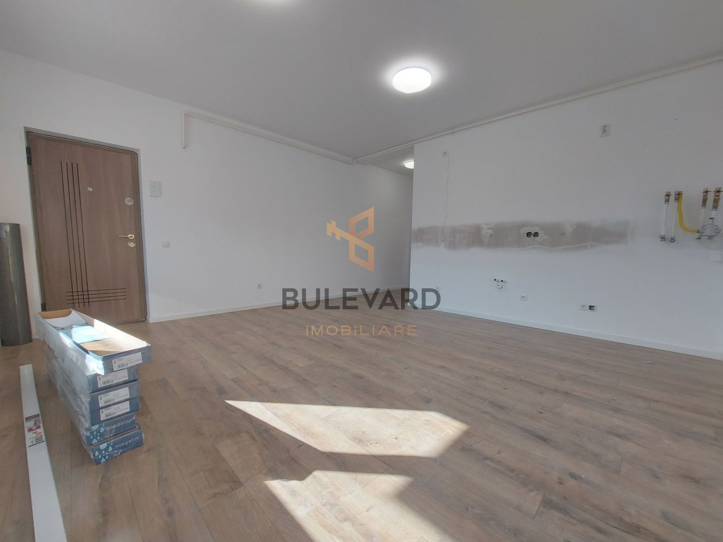 Apartament cu 2 camere/gradina 76mp/zona Sub Cetate! - Poză 2