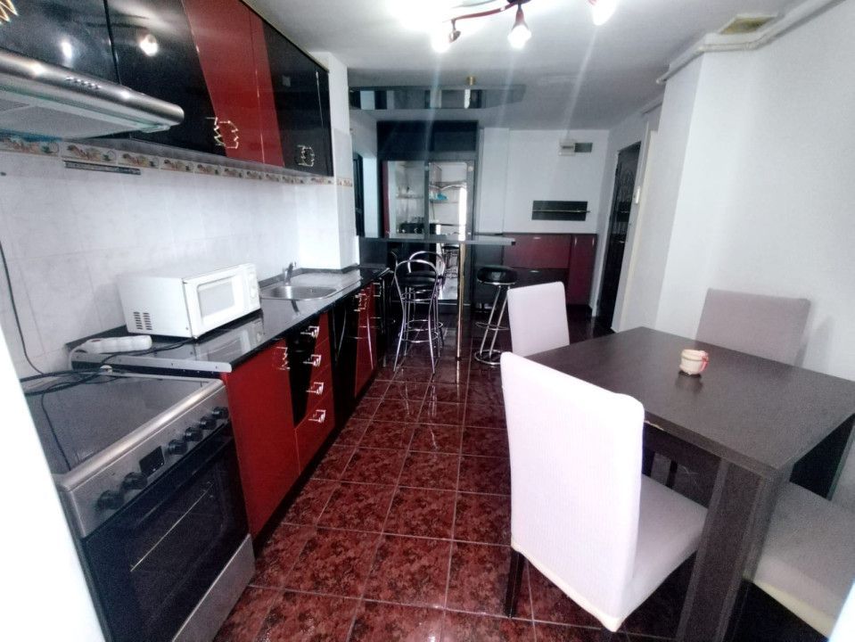 Apartament 3 camere, etaj 1, aproape de Facultate, zona Micalaca - Poză 8