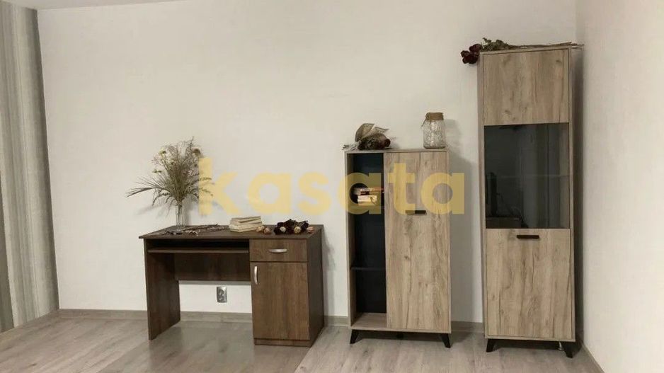 Garsonieră de Închiriat 🏡 | Virtuții | Etaj Intermediar 🏢 | Renovată - Poză 2