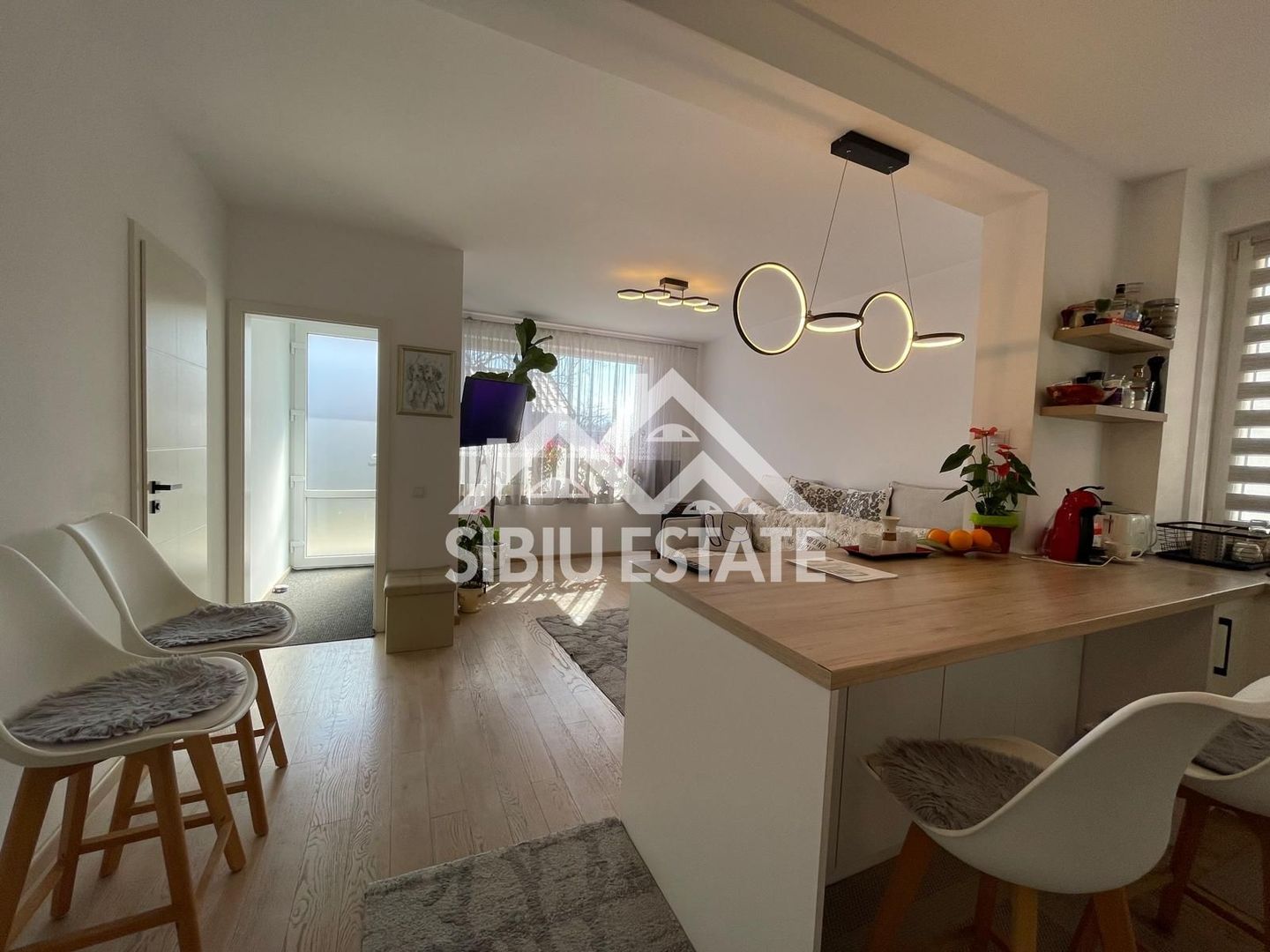 Casa cvadruplex de vanzare 4 camere, 2 locuri de parcare - Poză 20