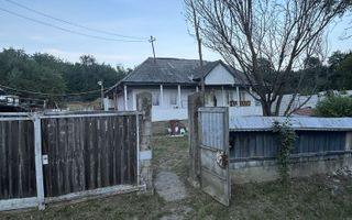 Casă de vânzare în Miroslovești, 2 camere, teren 1000 mp - Poză 5