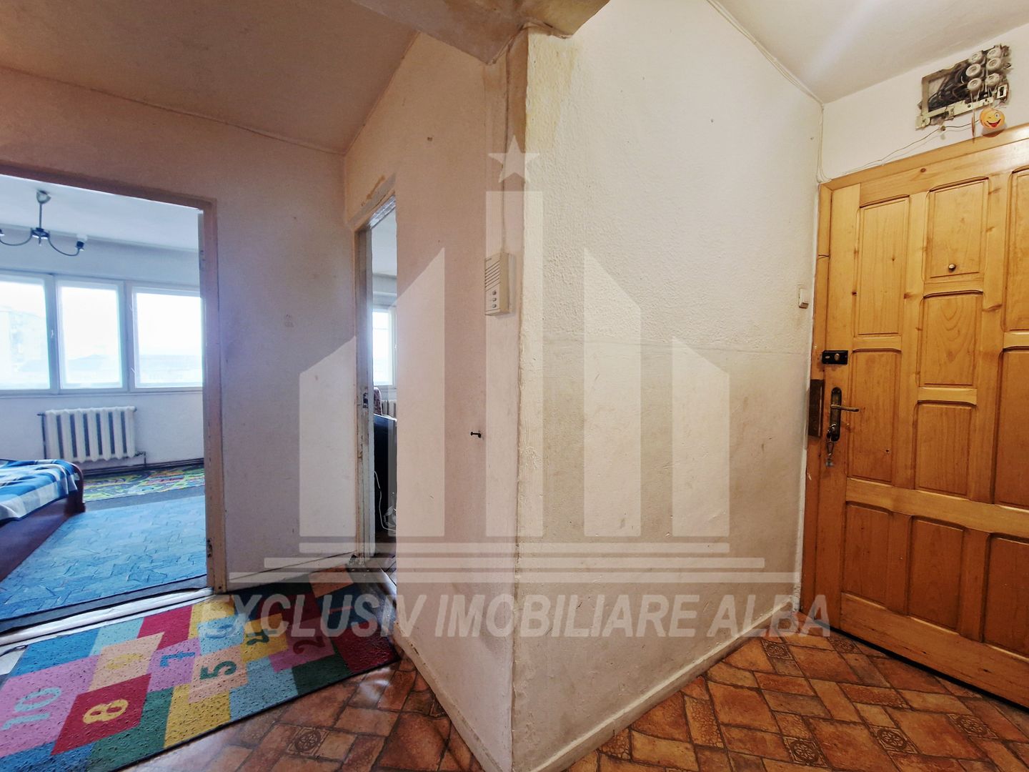 Apartament 3 camere | De vanzare | 65 mp | Cetate - Transilvaniei - Poză 3