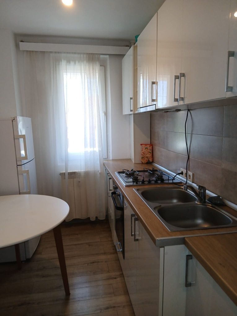 Complexul Studențesc | 3 Camere | Decomandat. - Poză 7