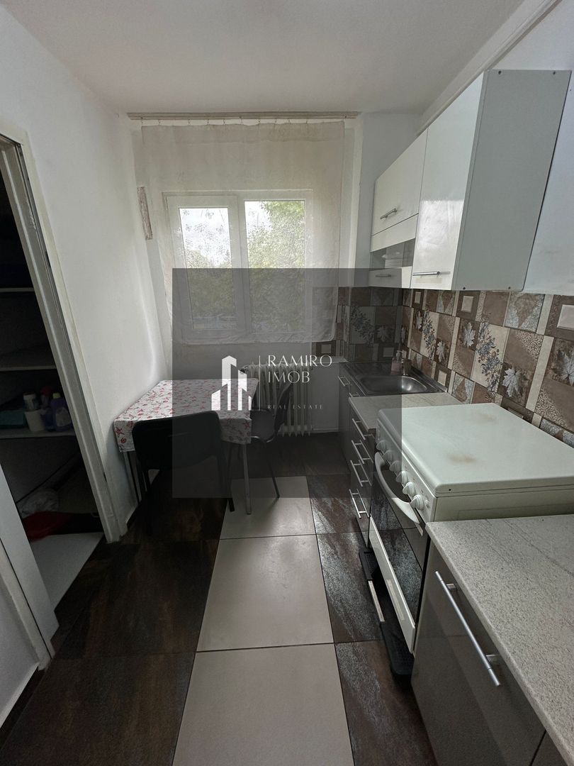 Apartament 3 camere Turnu Magurele Sector 4 - Poză 12