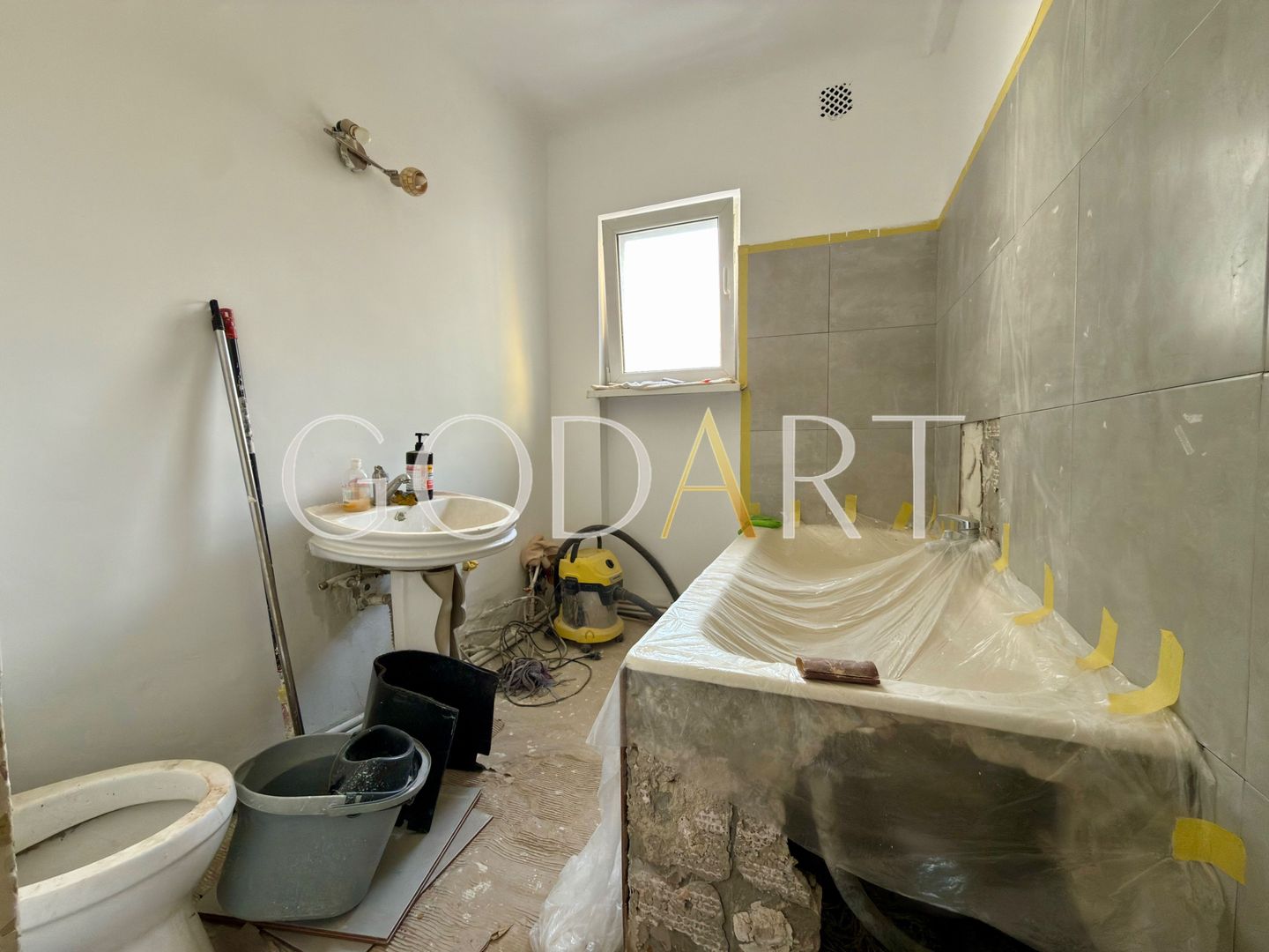 APARTAMENT 4 CAMERE | RENOVAT | BOXA | CURTE COMUNA - Poză 11