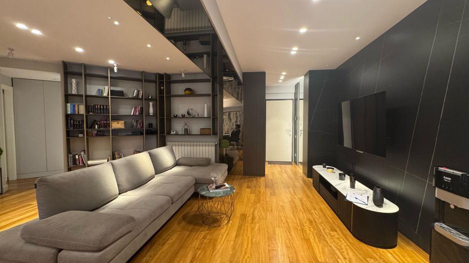 3 camere| 90 mp| PIATA ROMANA - Poză 3