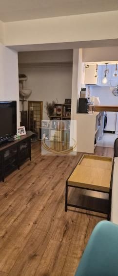 Apartament 2 camere comfort 1 cu parcare - Poză 1