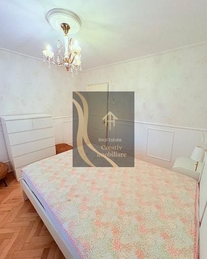 De vânzare apartament decomandat - Poză 5