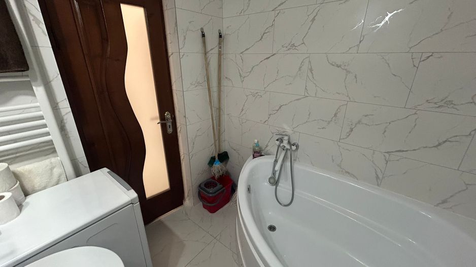 2 Camere Piata Constitutiei + Loc de Parcare - Poză 5