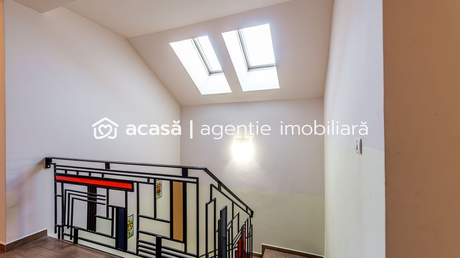 Casă SMART / 5 camere, teren 720 mp, fotovoltaice 13 kW, Aradul Nou - Poză 9