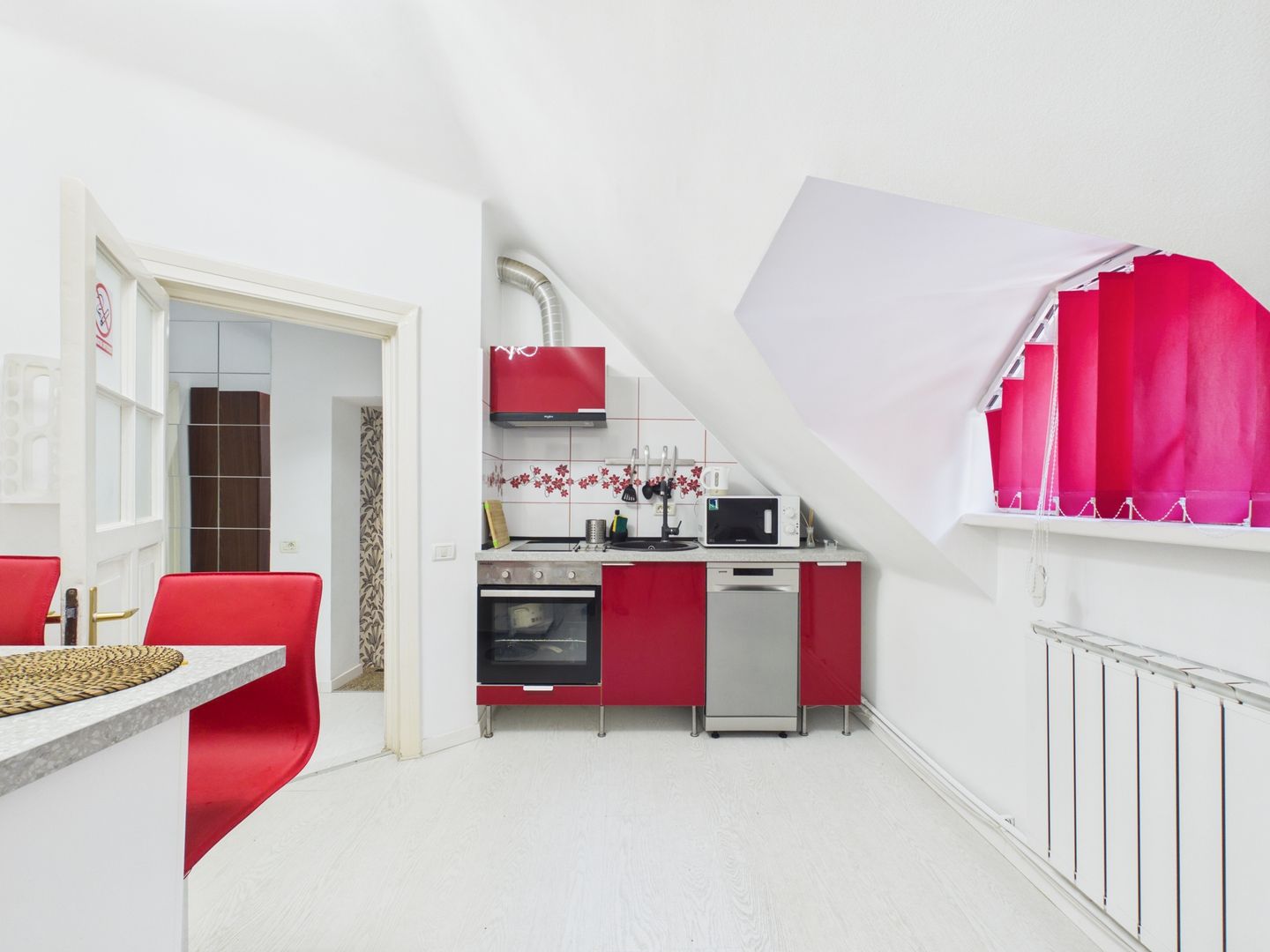 Apartament 2 camere în vilă istorică | Kiseleff | curte | 7 min metrou - Poză 7