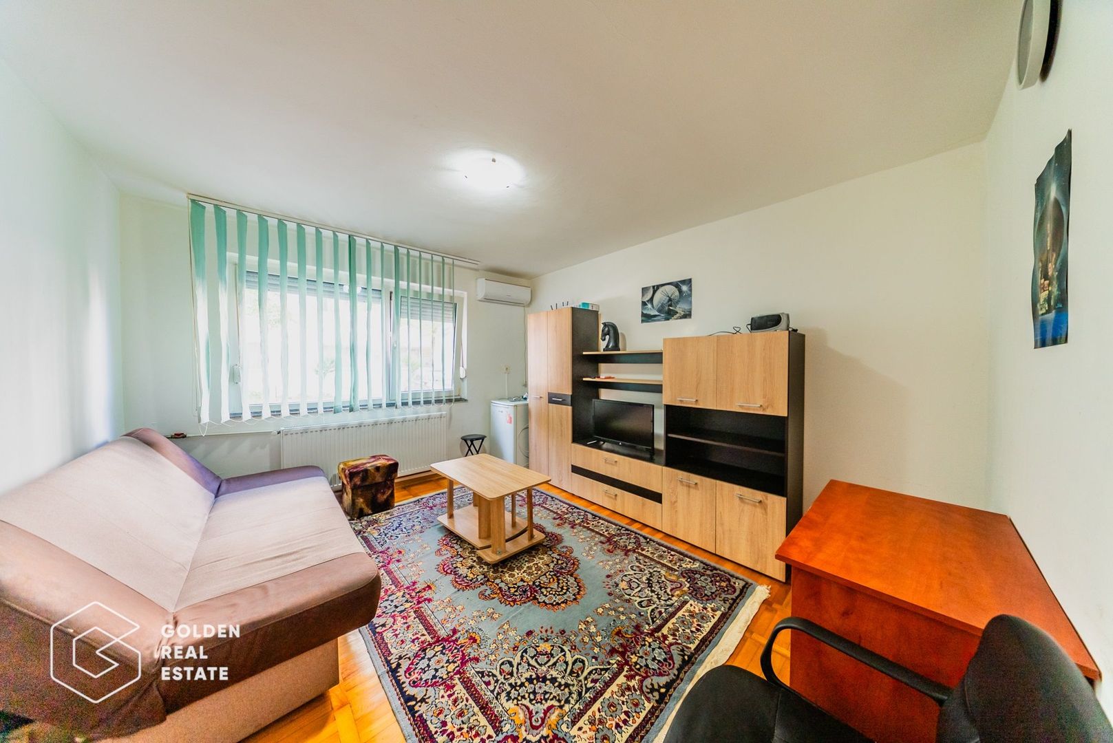 Garsoniera situata in zona UTA, la parter, modern amenajata - Poză 1