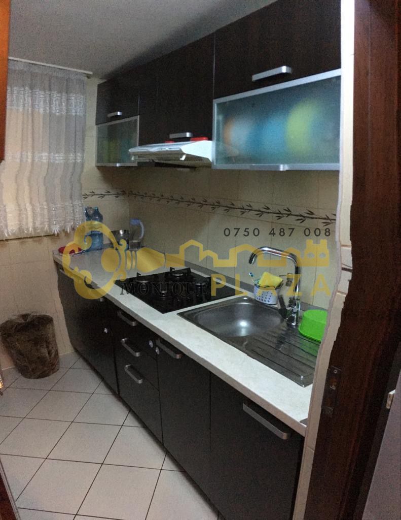 4 Camere | 2 Bai | Mobilat | CT | Localizat central | AC | Home office - Poză 5