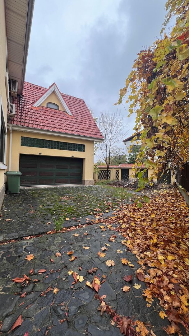 Vila cu teren 652 mp | Romatsa - Poză 13