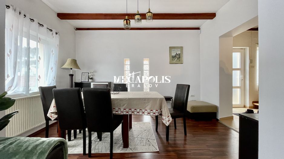 Casă 4 camere | Locație excepțională | Singur în curte | GARAJ - Poză 12