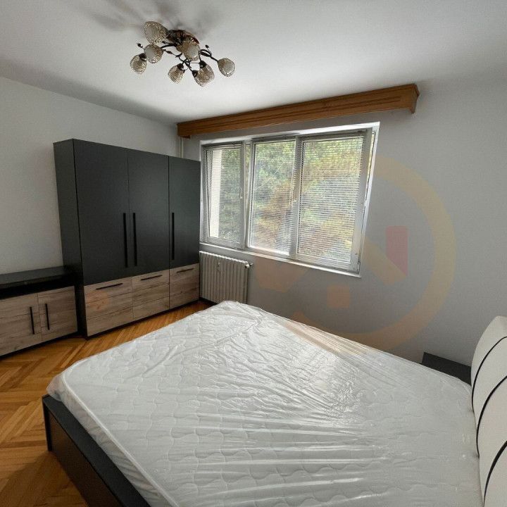 CHIRIE APARTAMENT 3 CAMERE - CENTRAL - RADAUTI - Poză 1