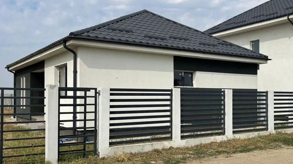 Casa Individuala 4 camere de vanzare Cornetu, 428 mp teren - Poză 1