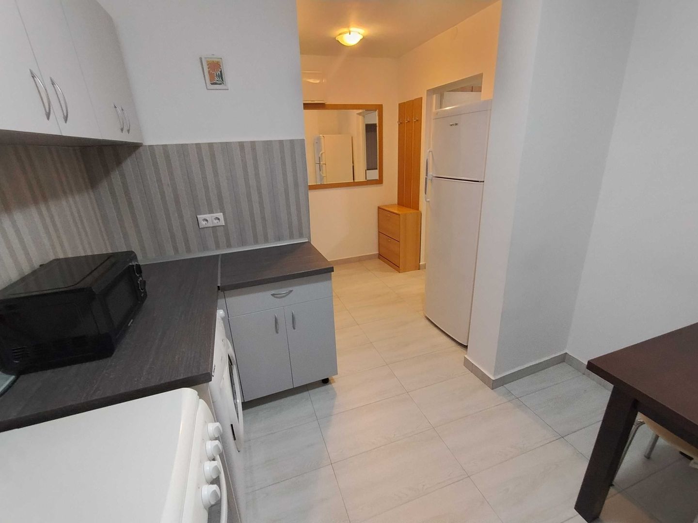 Medicina | 2 Camere | Etaj 1 | Centrala Proprie - Poză 4