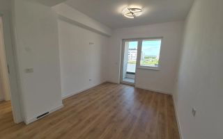 🏡 Apartament 3 camere și balcon- LA CHEIE, zona Calea Surii Mici - Poză 9