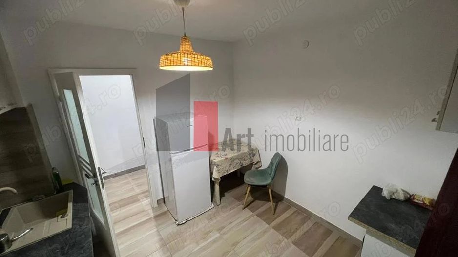 Apartmant cu 3 camere in zona Grivitei/1Mai/Piata Chibrit - Poză 4