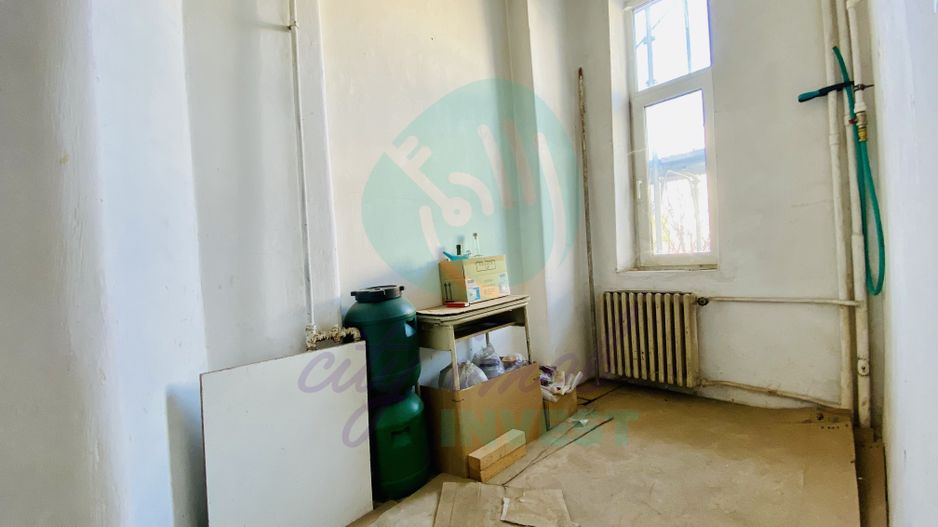 Armeneasca - Apartament spatios cu 4 camere - Poză 10