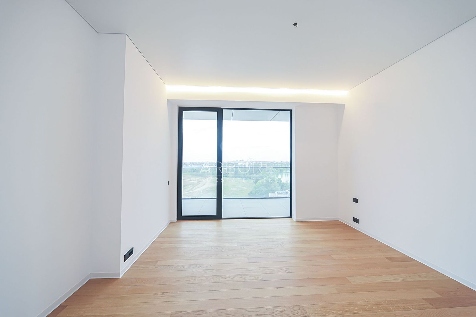 Apartament de Vânzare cu 3 Camere în Zona de Nord a Bucureștiului - Poză 20