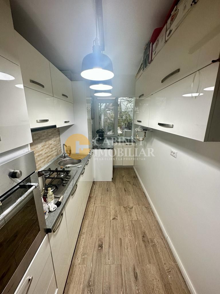 Etaj 1-Apartament 2 Camere Decomandat 57Mp Bloc 2014 - Poză 3