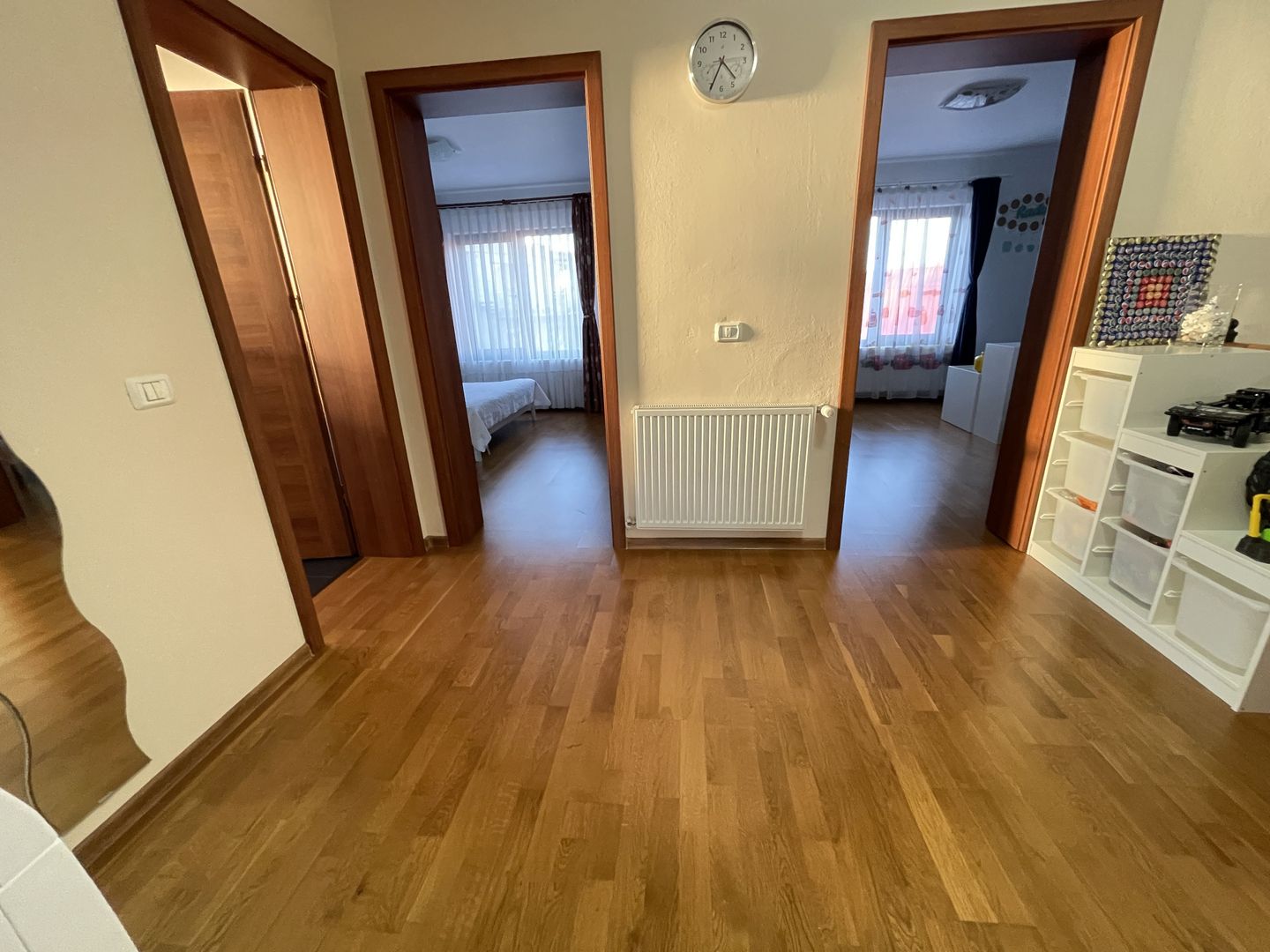 Casa moderna, frumos amenajata in zona Bogdanestilor - Poză 26