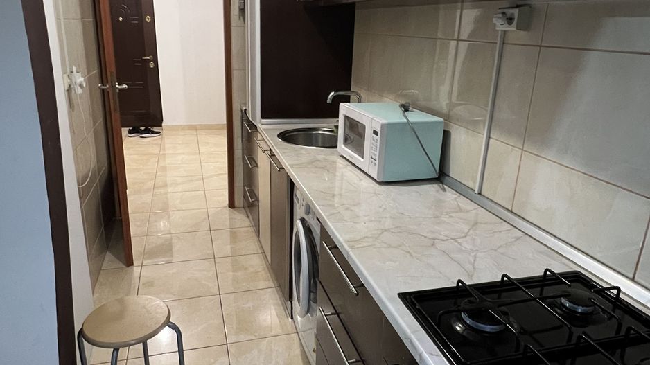 Garsoniera decomandata bloc 1986 Lujerului, Militari - Poză 11