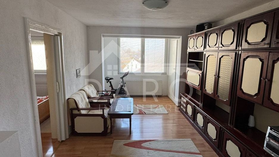 Apartament 3 camere - Poză 1