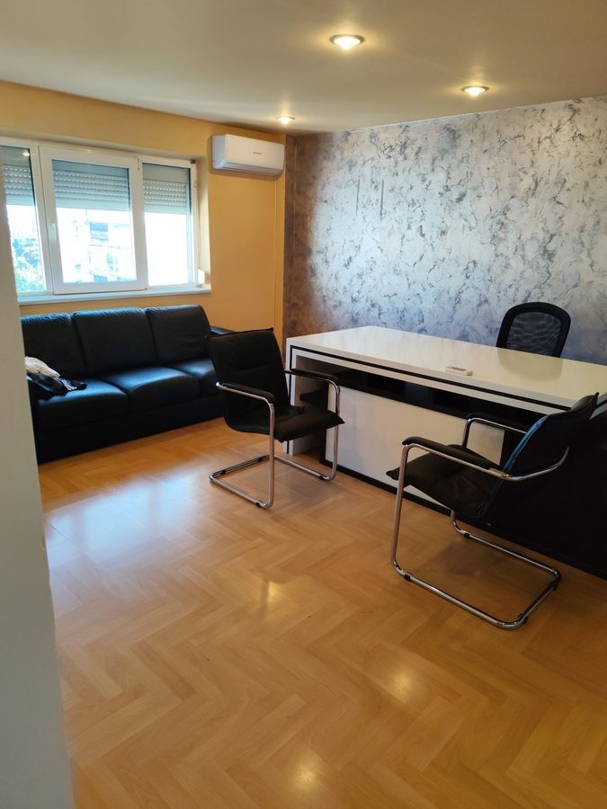 Apartament 3 camere, parțial mobilat, centrala, 2 băi, Mall Vitan - Poză 9