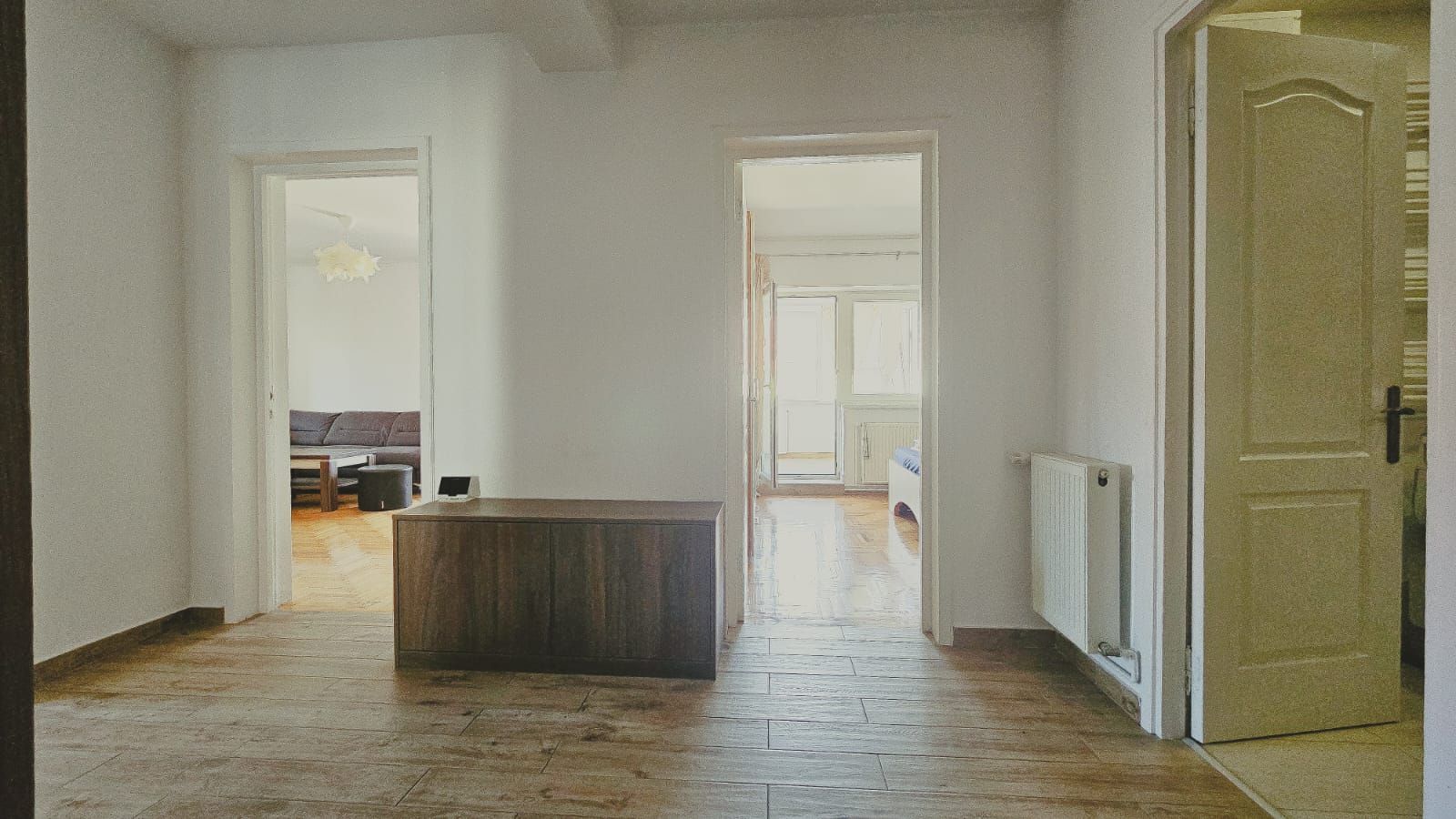 Exclusivitate, intrare Racadau 2  camere in bloc nou - Poză 12
