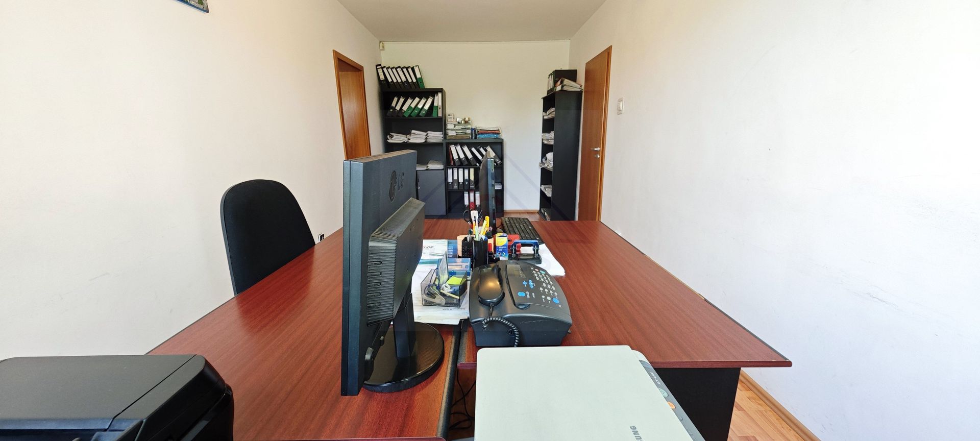 Aproape de STADION, Universitate, Judetean si de BuziasuluI. COMISION ZERO! - Poză 34