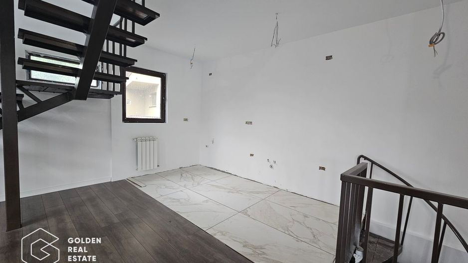 Vila cu 5 camere, 4 bai, Otopeni-centru, COMISION 0, renovata complet - Poză 10